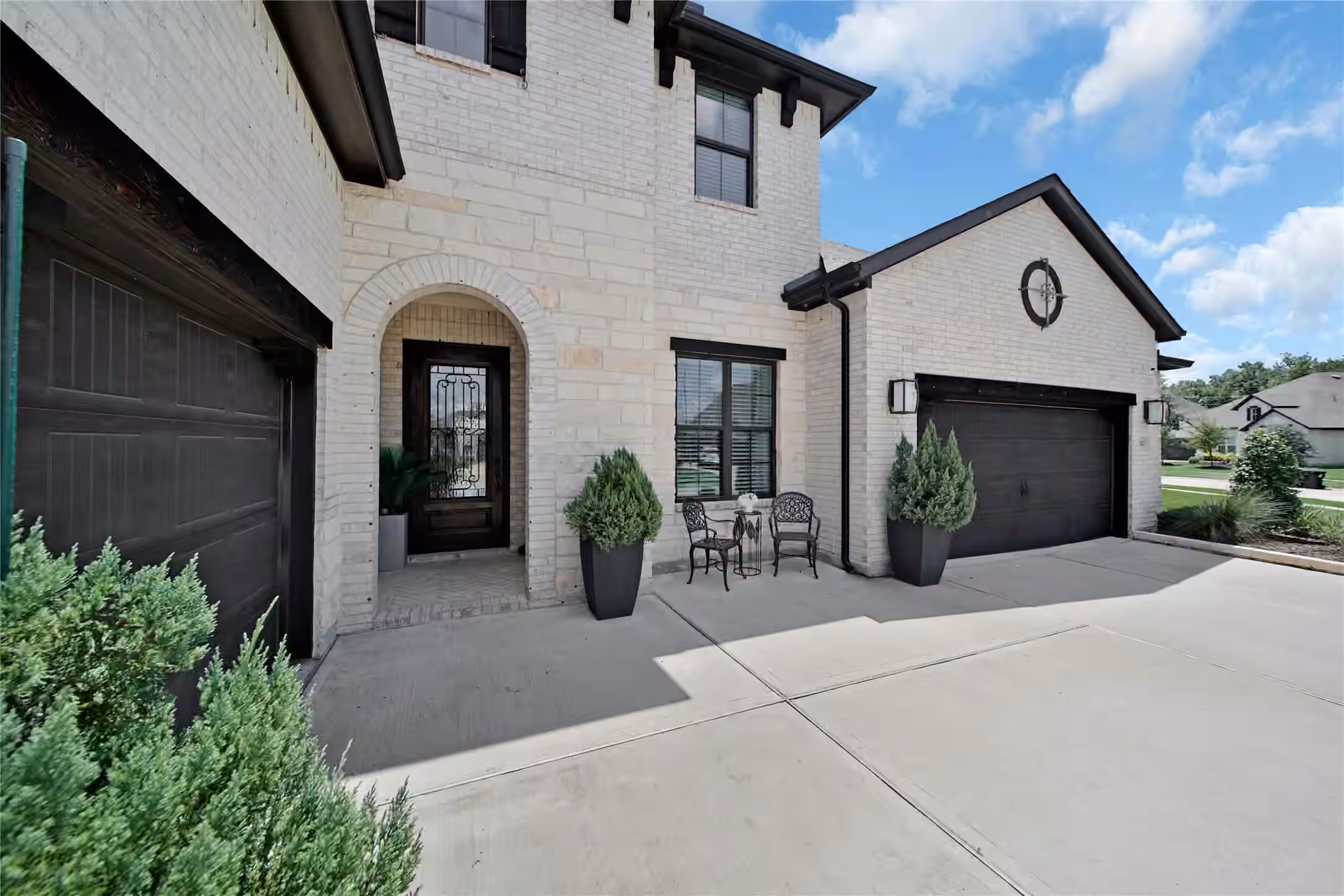 Photo 5 of 4823 Creekbend Drive, Fulshear, TX