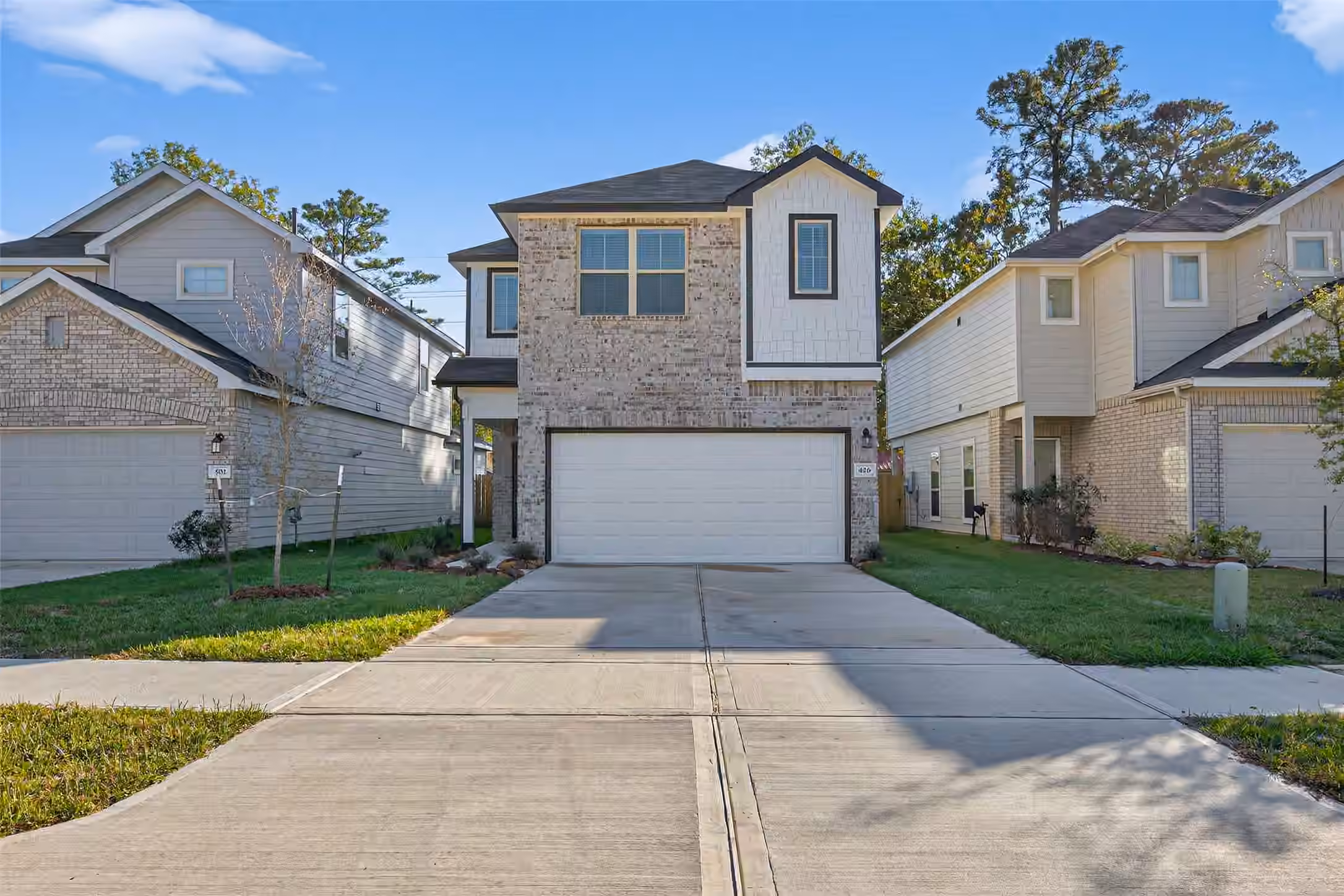 Photo of 202 Emerald Thicket Lane, Huffman, TX 77336