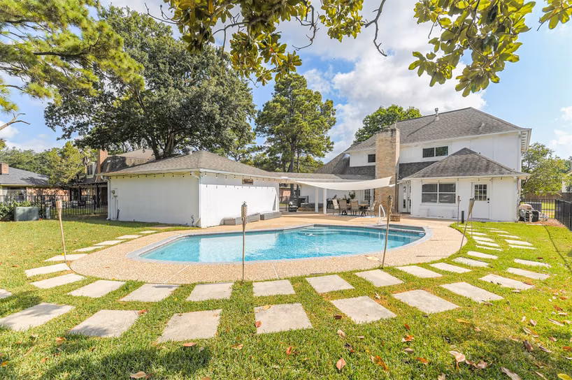 Photo 4 of 14823 El Miranda Drive, Houston, TX
