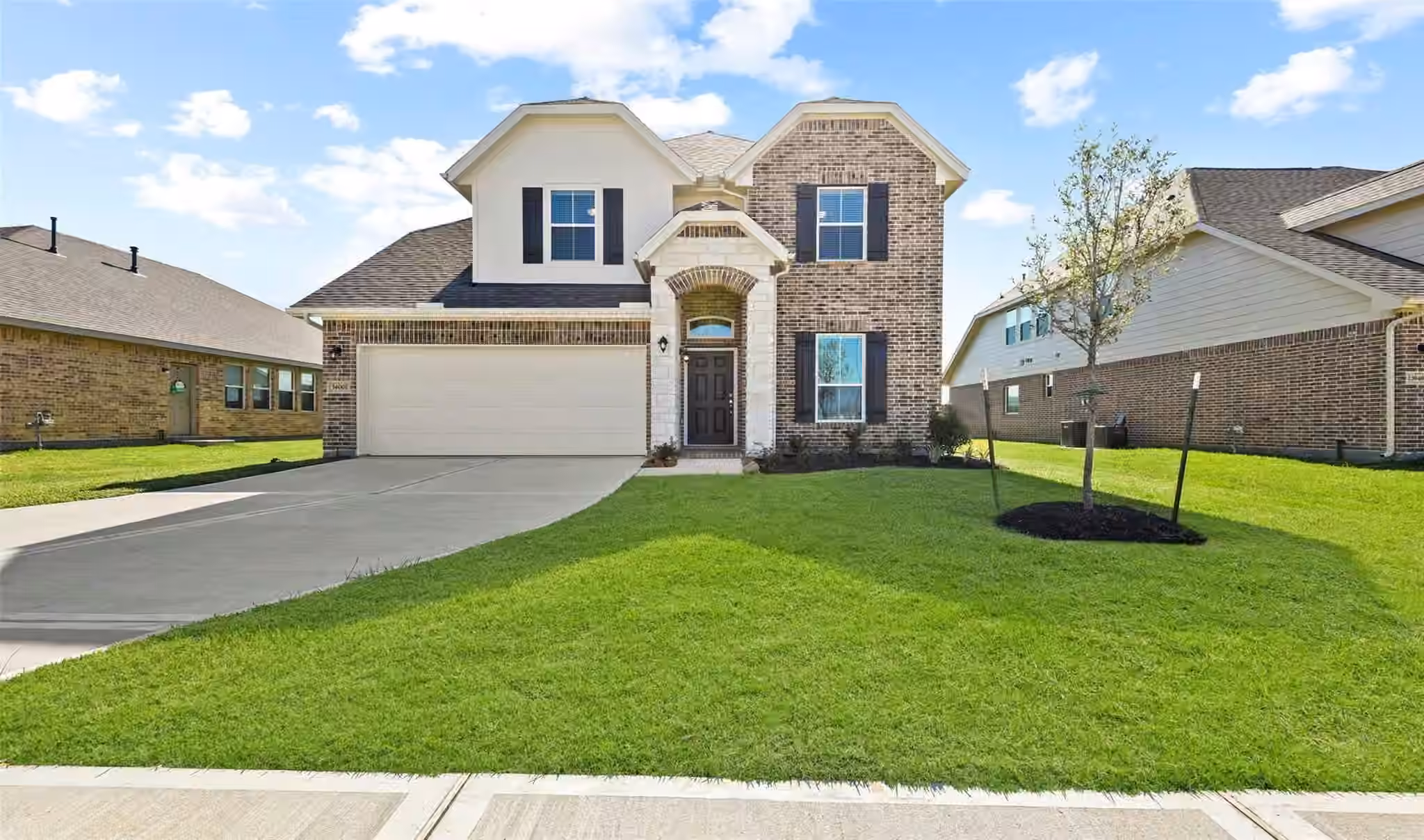 Photo 2 of 14002 S River Drive, Baytown, TX