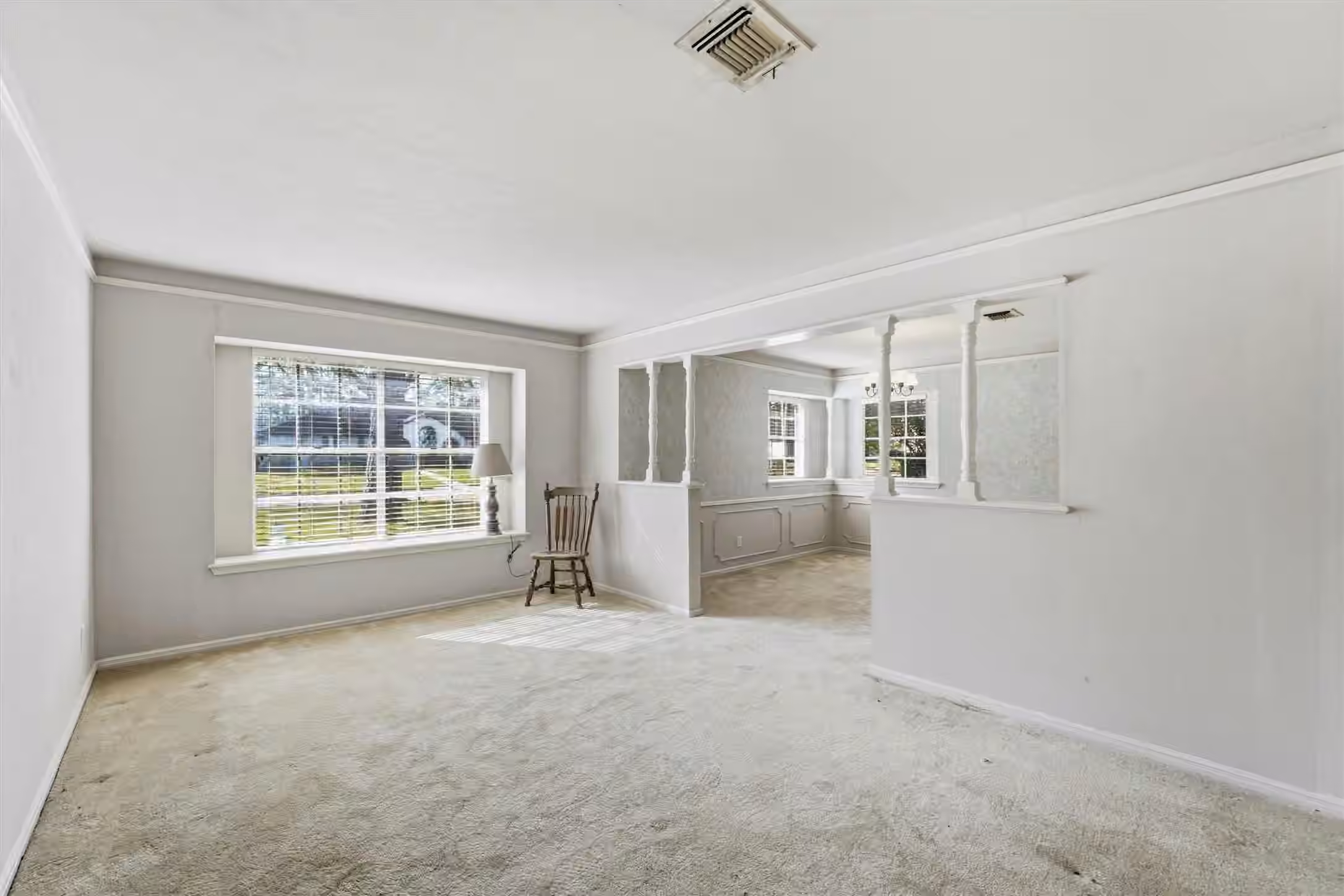 Photo 6 of 1119 Woodfield Lane, Houston, TX