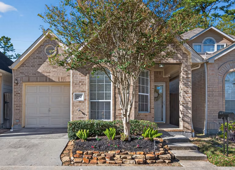 Photo of 2910 Crescent Bend Road, Spring, TX