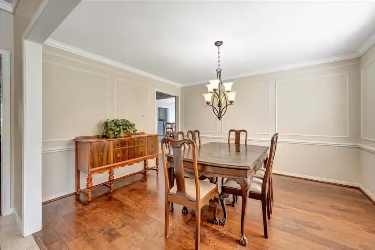 Photo 6 of 15110 Greenleaf Lane, Houston, TX