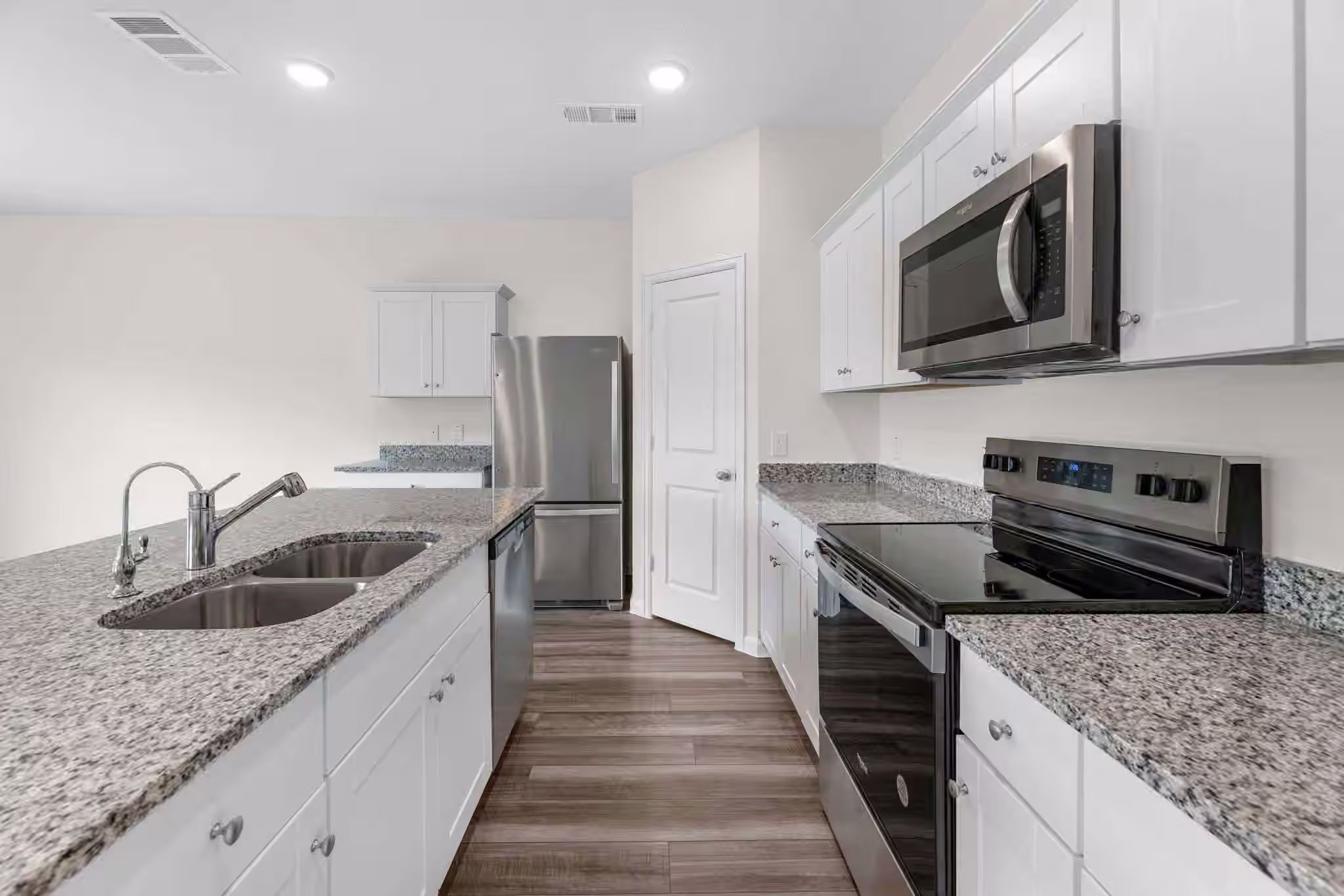 Photo 5 of 24603 Golden Brook Court, Magnolia, TX