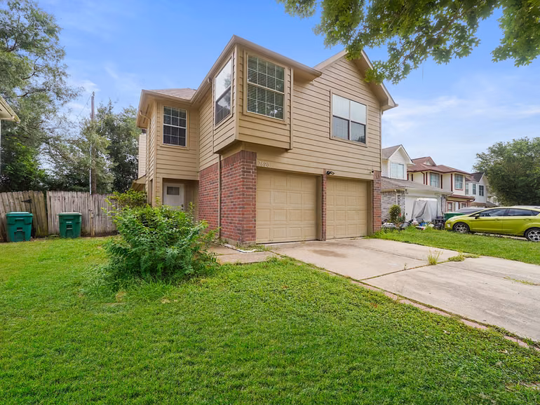 Photo of 7620 Goudin Drive, Houston, TX