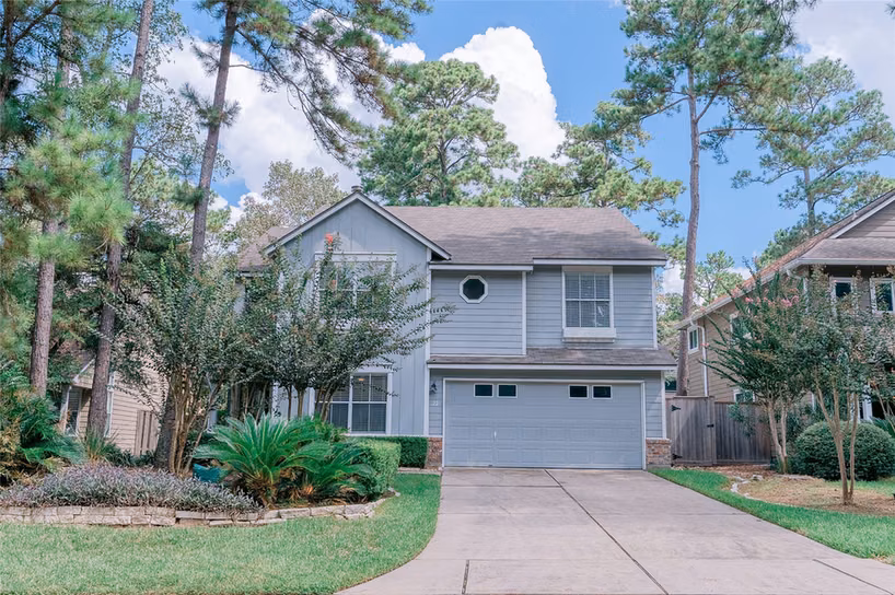 Photo 2 of 22 E New Avery Place, The Woodlands, TX