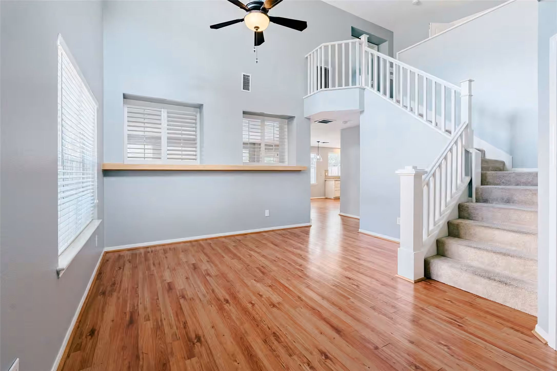 Photo 7 of 22 E New Avery Place, The Woodlands, TX