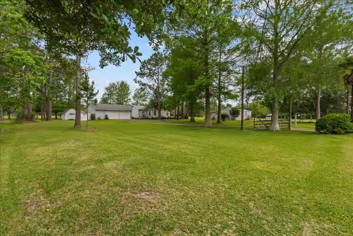 Photo 6 of 7808 Carolyn Street, Santa Fe, TX