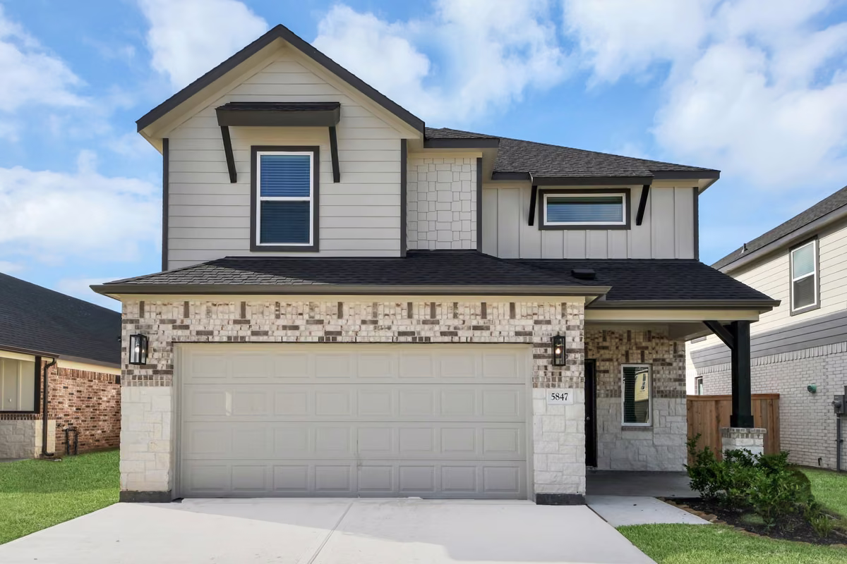 Photo of 18535 Athena Flower Drive, Fresno, TX 77545
