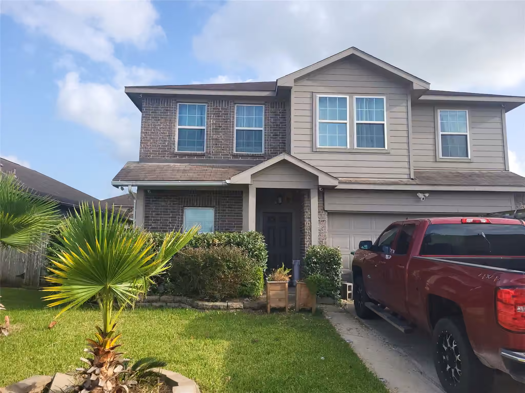 Photo of 321 Turquoise Trade Dr Drive N, La Marque, TX 77568