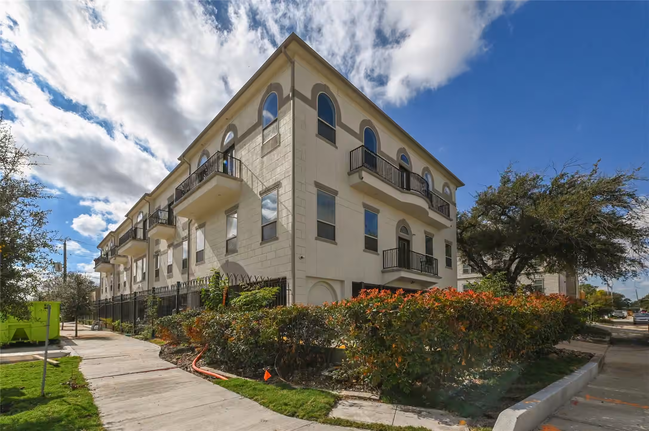 Photo of 5801 Winsome Lane 305, Houston, TX 77057