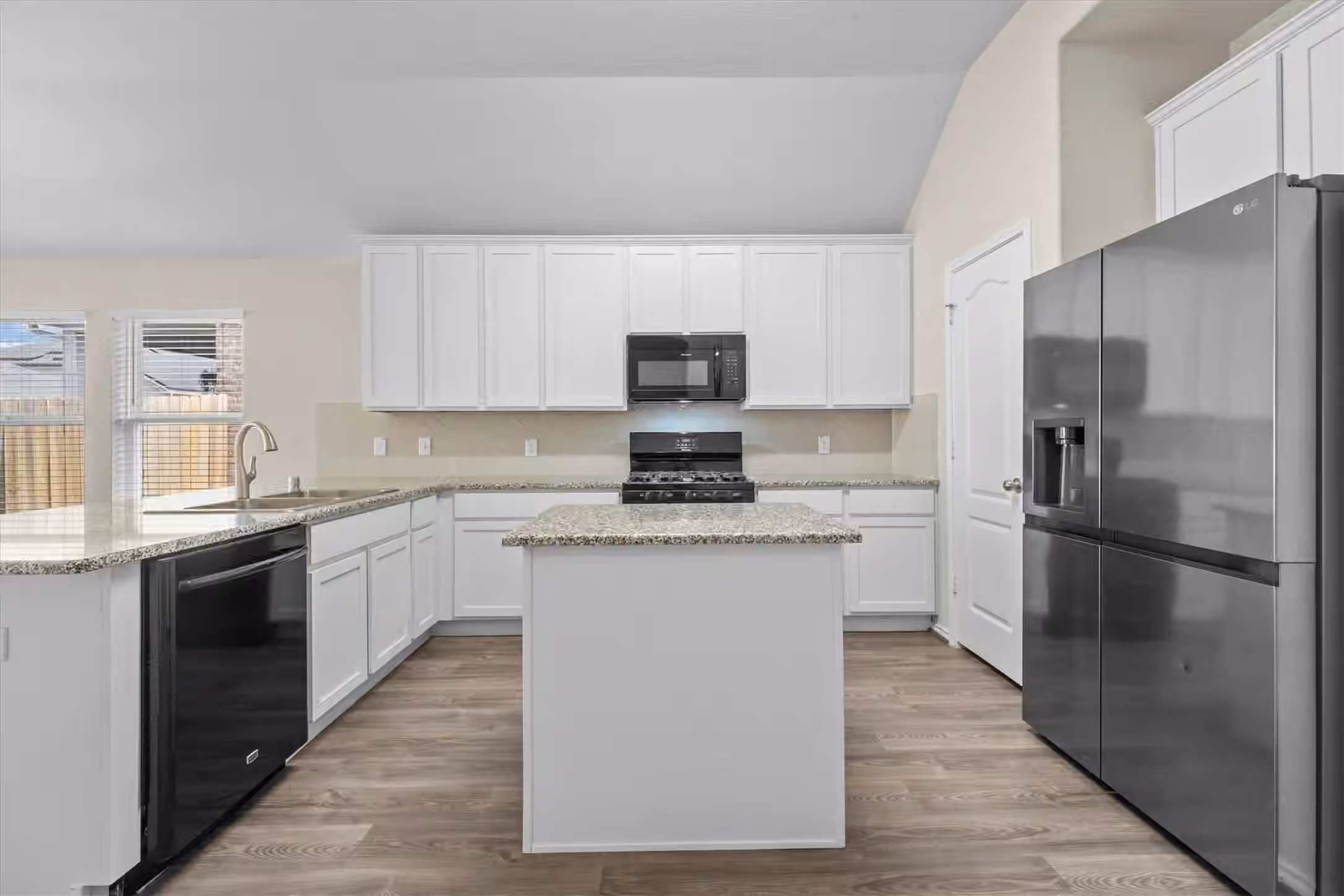 Photo 6 of 22635 Rosy Heights Trail, Tomball, TX