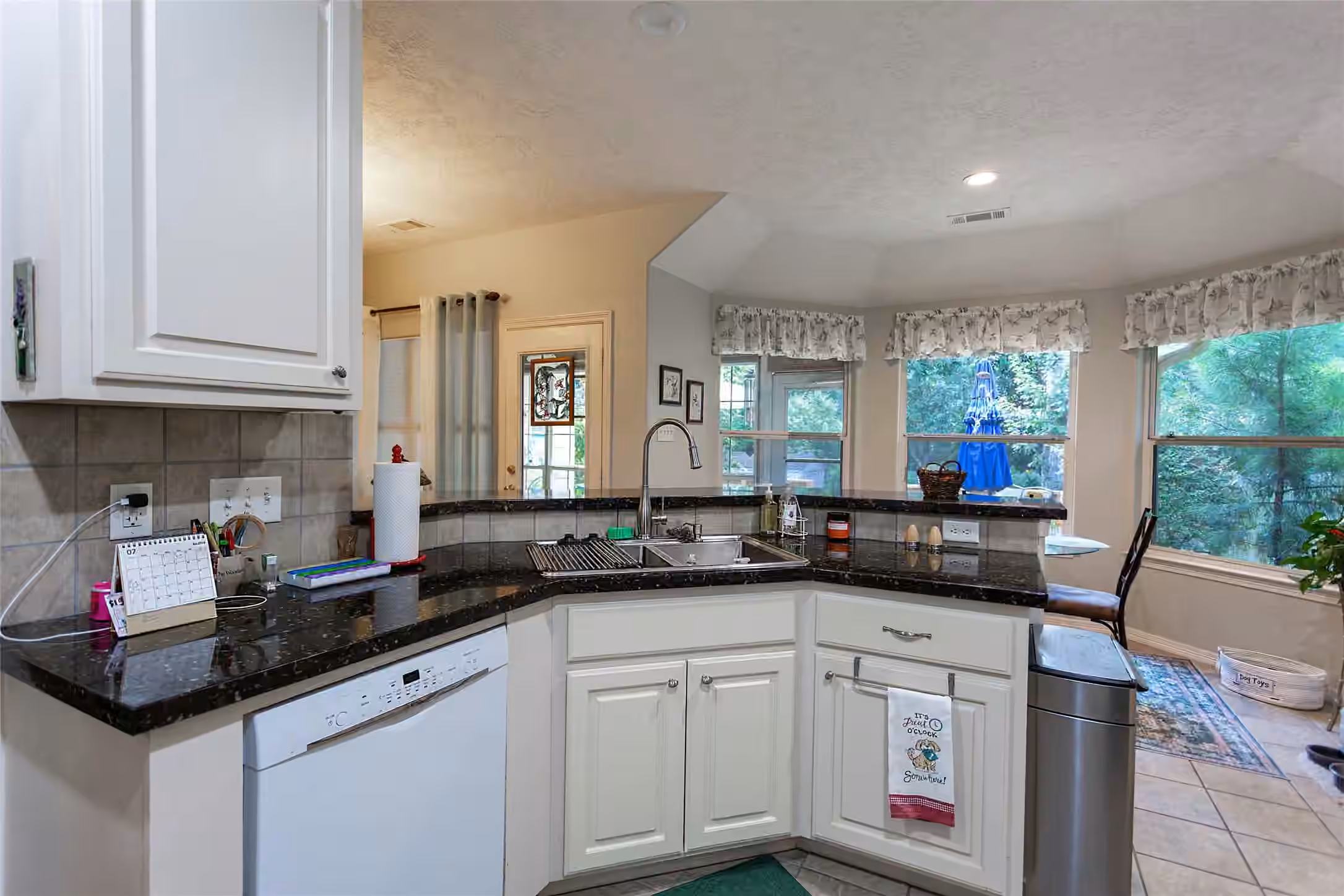 Photo 2 of 10486 Parkside Drive, Willis, TX