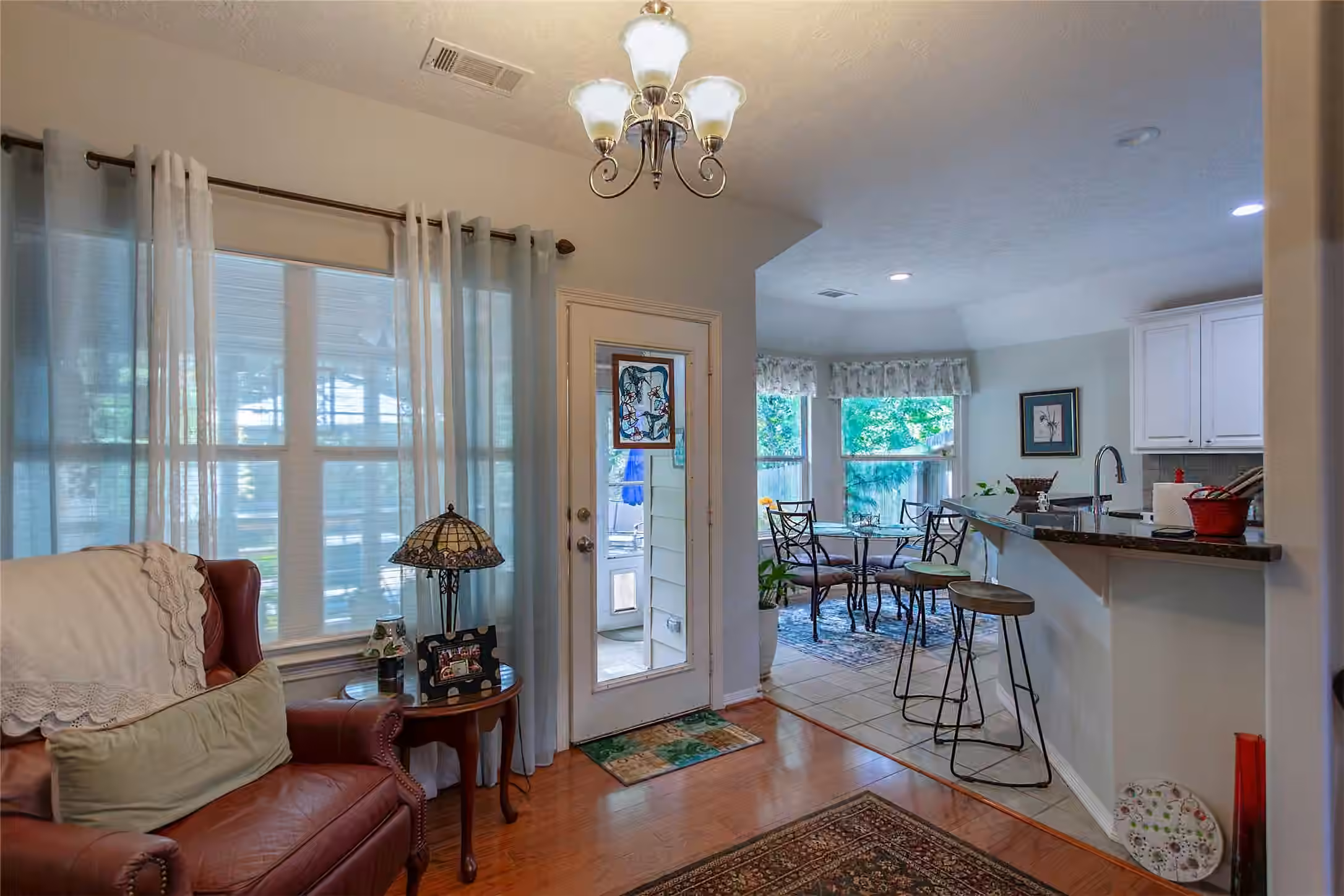 Photo 4 of 10486 Parkside Drive, Willis, TX