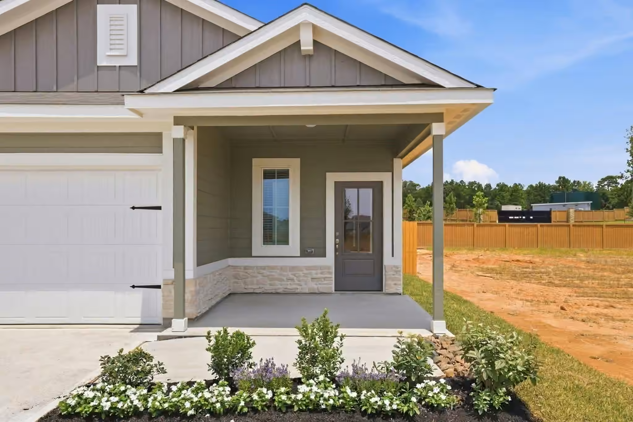 Photo 2 of 23114 Gowen Cypress Drive, Hockley, TX