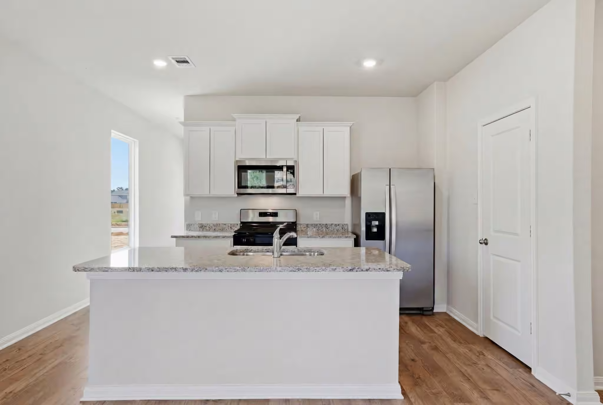 Photo 6 of 23114 Gowen Cypress Drive, Hockley, TX