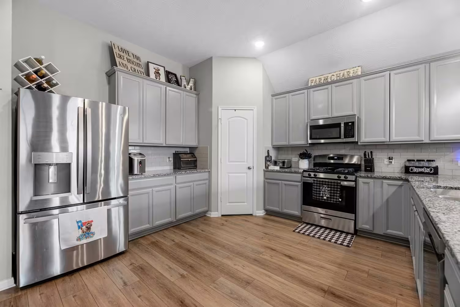 Photo 4 of 108 Alessandra Way, Huntsville, TX