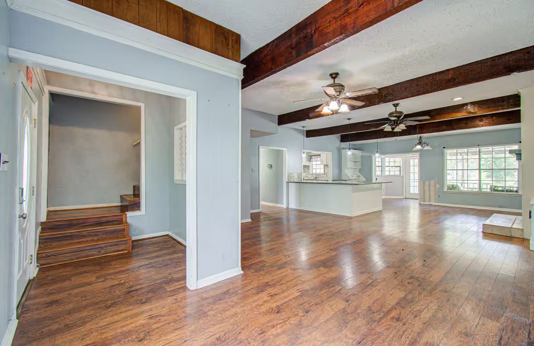 Photo 5 of 20593 Highway 105, Cleveland, TX