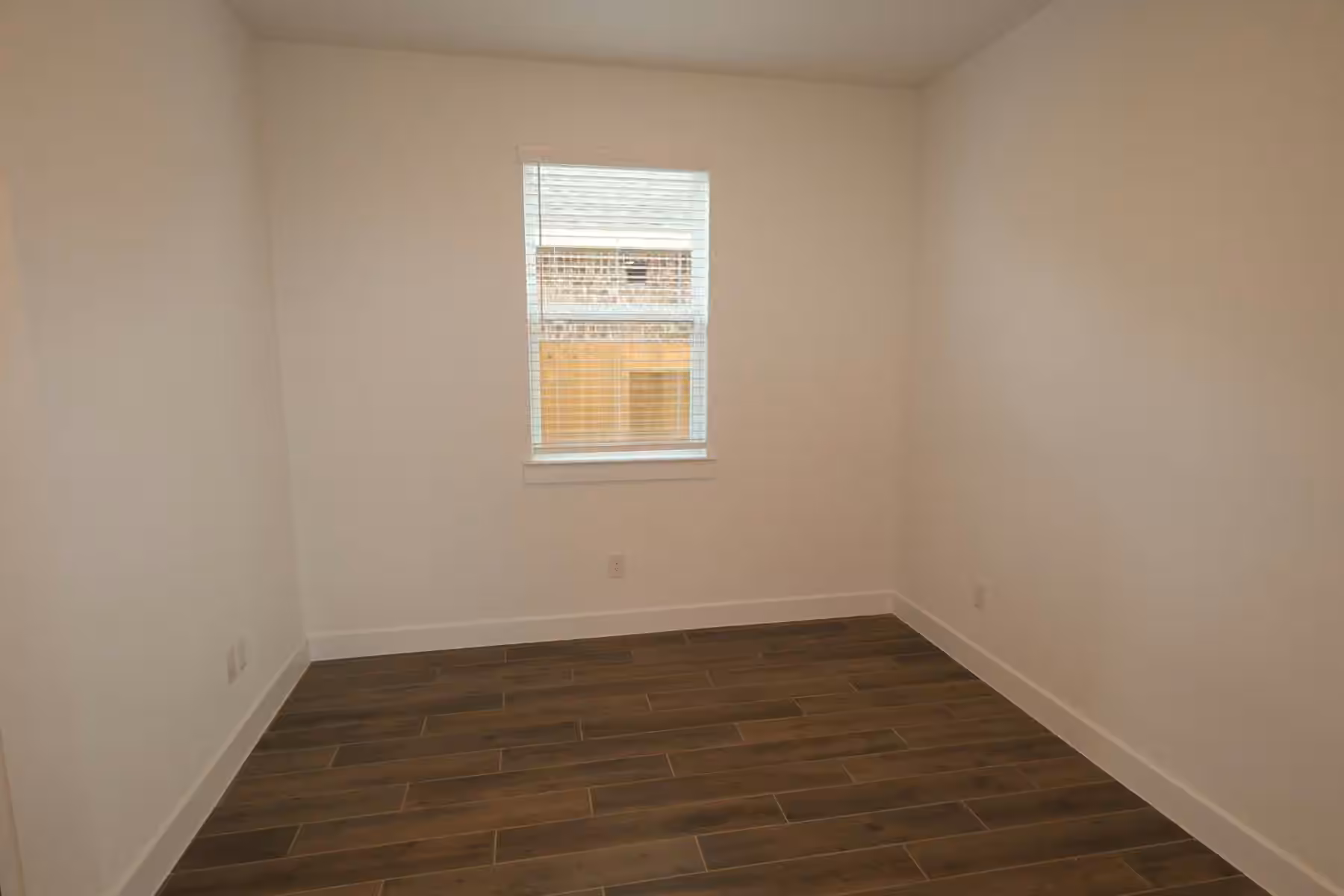Photo 3 of 23647 Gulf Prairie Drive, Katy, TX