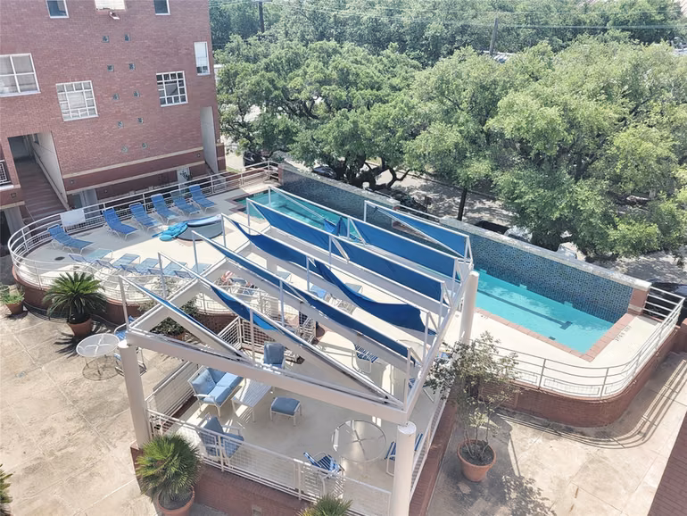 Photo of 4004 Montrose Boulevard 17d, Houston, TX 77006