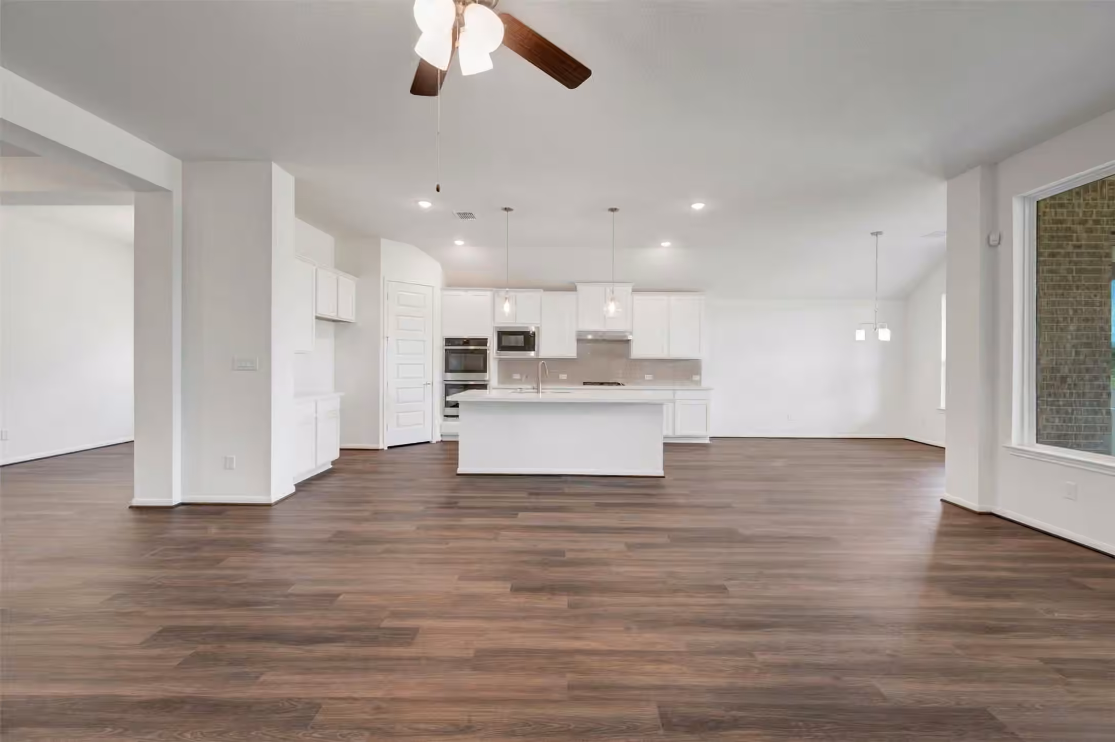 Photo 6 of 6815 Allens Landing, Needville, TX