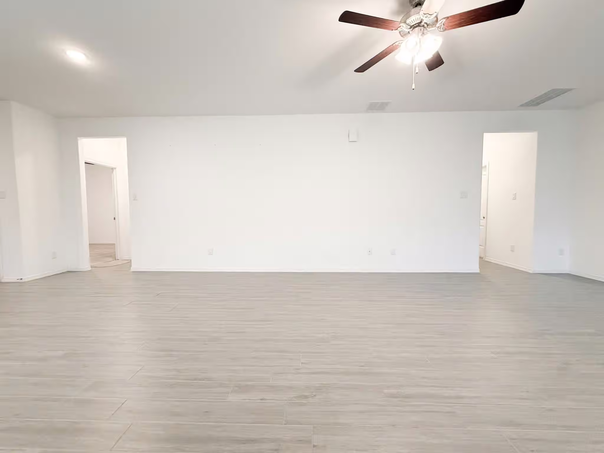Photo 5 of 19623 Cat Spruce Court, Porter, TX