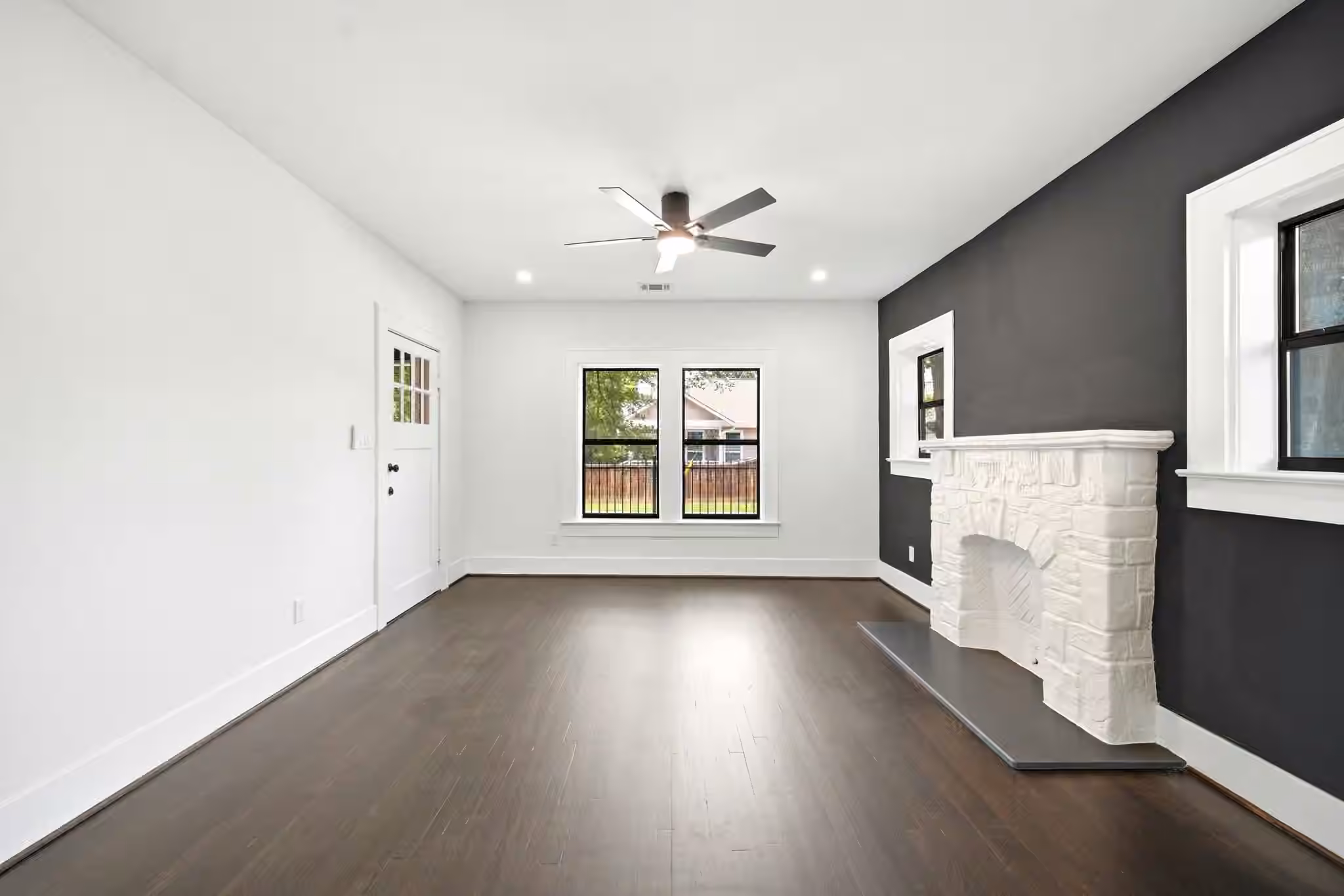 Photo 4 of 2602 Atlantic Street, Houston, TX