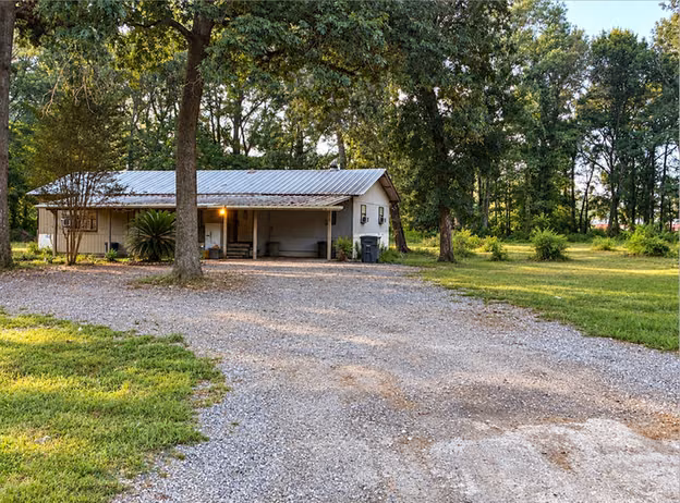 Photo of 27138 S Oak Creek Drive, Splendora, TX 77372
