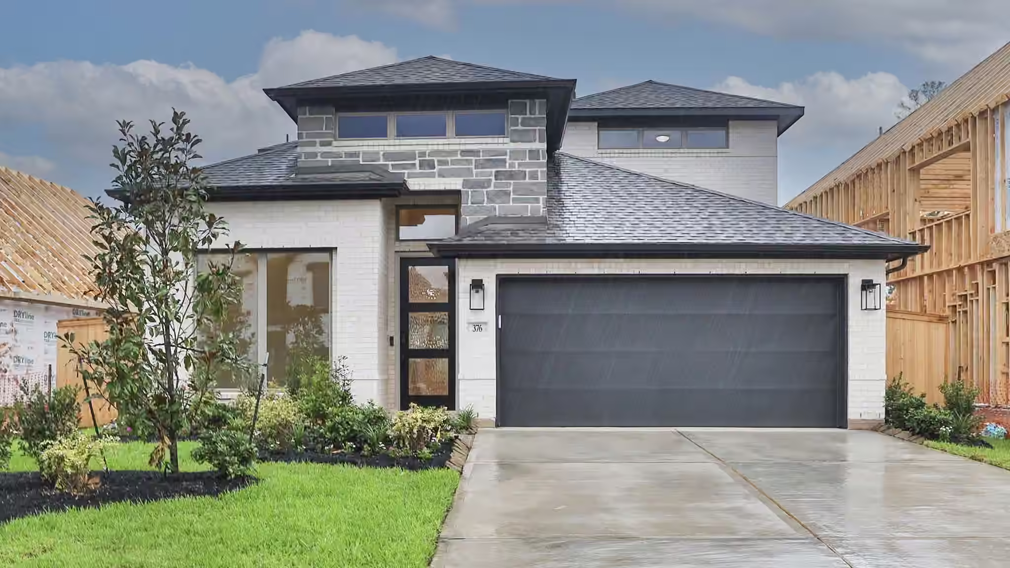 Photo of 376 Mulberry Creek Street, Conroe, TX