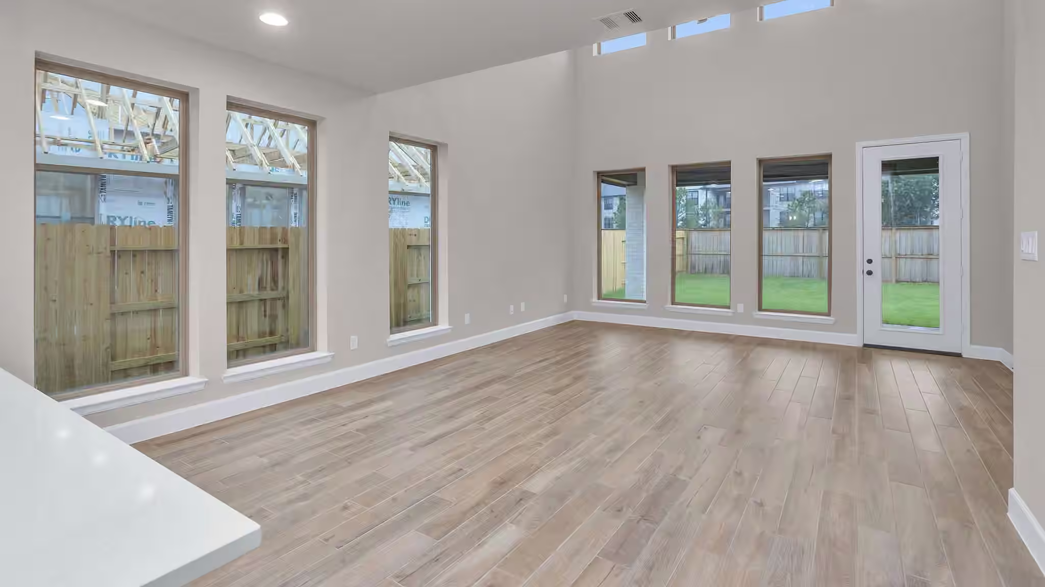Photo 3 of 376 Mulberry Creek Street, Conroe, TX