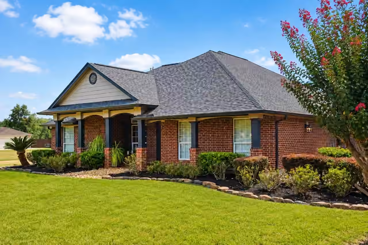 Photo 4 of 65 County Road 2209 N, Cleveland, TX