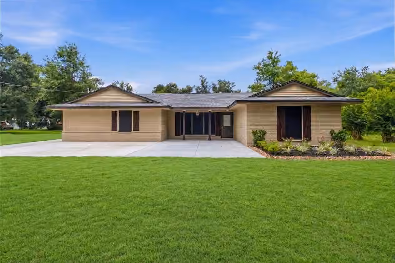 Photo of 18079 County Road 463, Brazoria, TX 77422