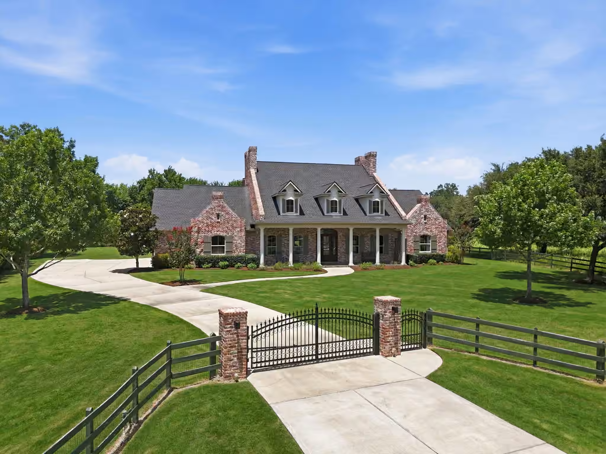 Photo of 32102 Rolling Woods Trail, Fulshear, TX 77441