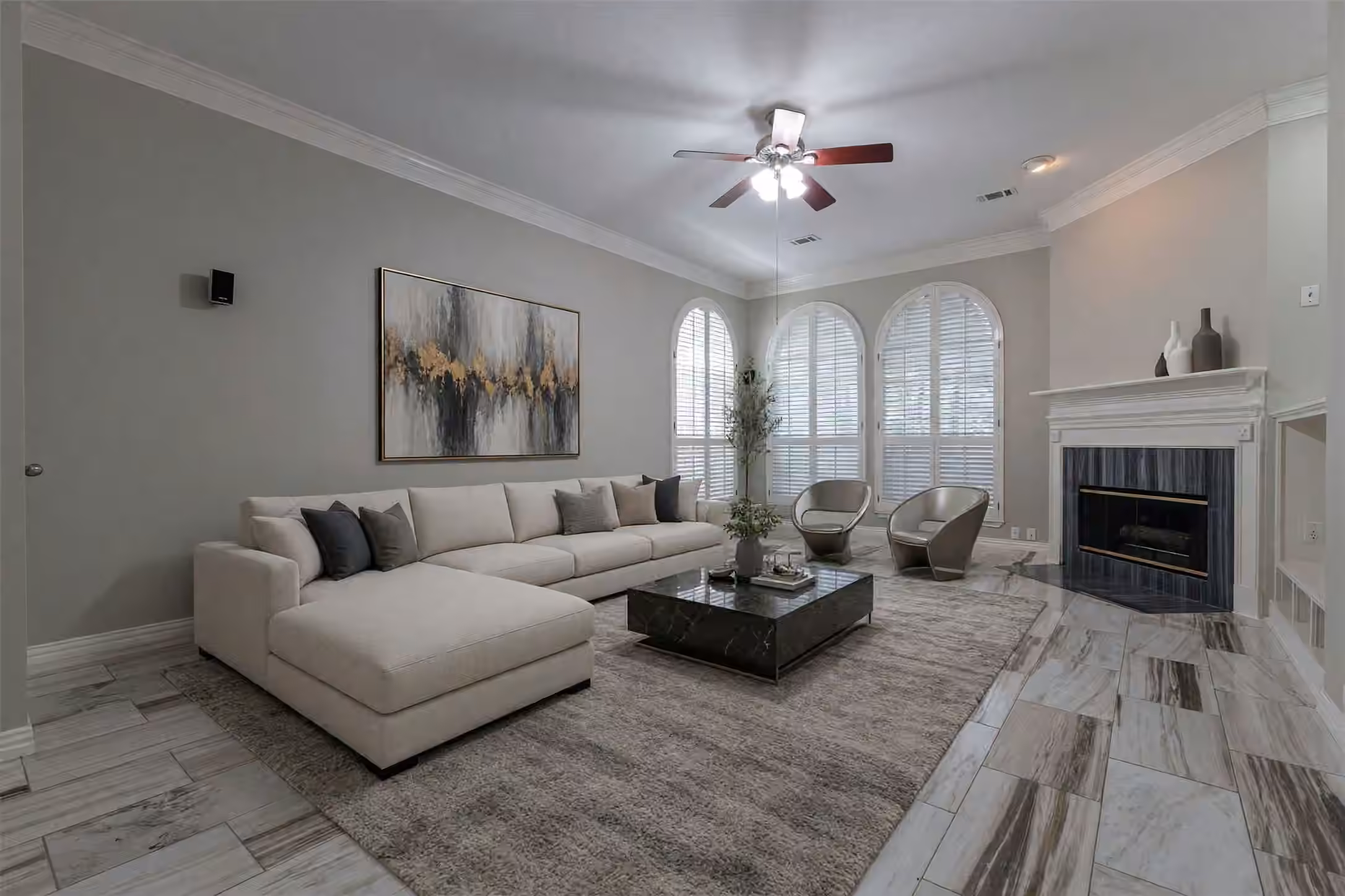 Photo 3 of 12819 Kingsbridge Lane, Houston, TX