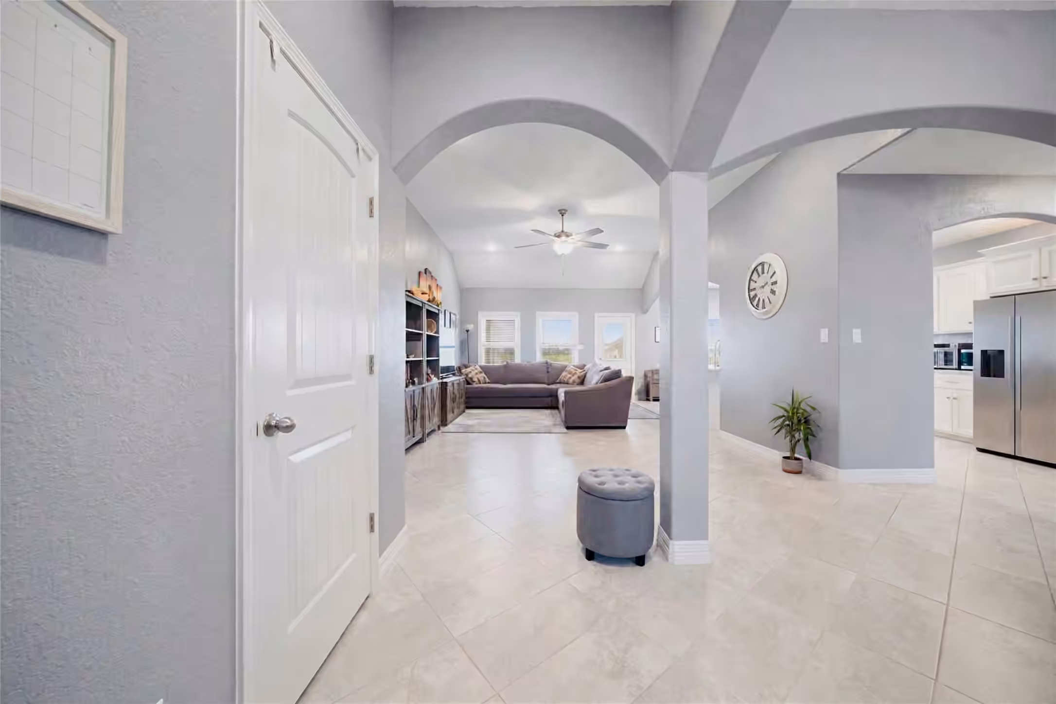 Photo 4 of 1131 Appaloosa Circle, Angleton, TX