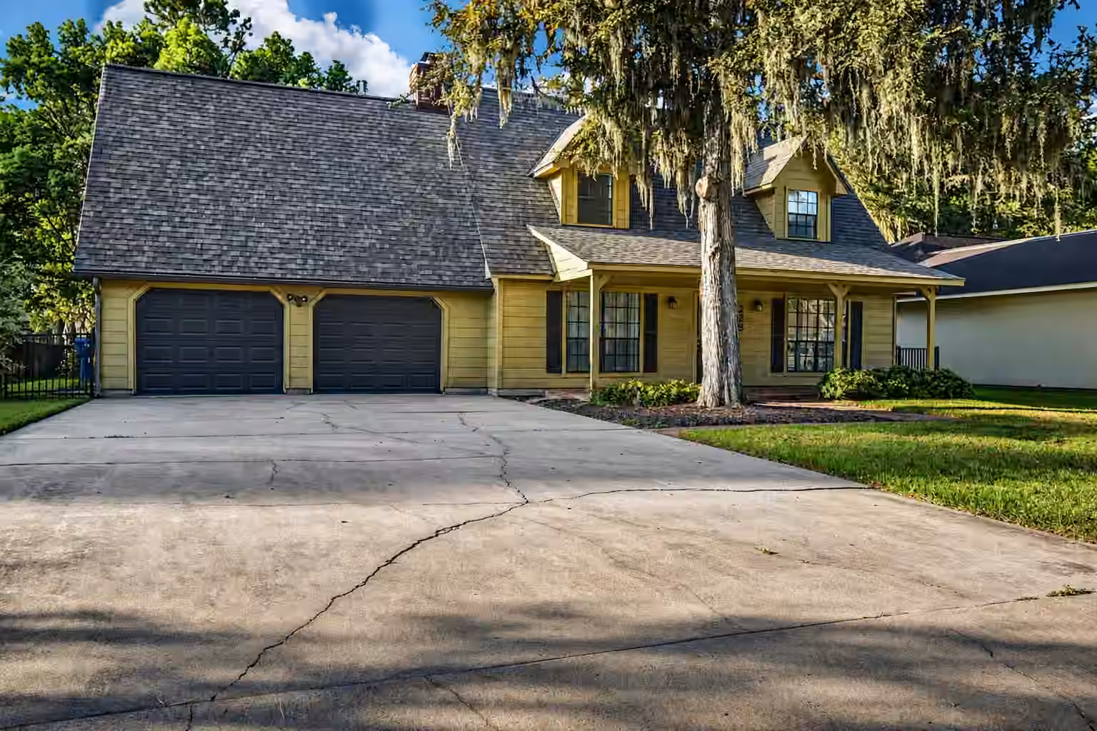 Photo of 235 S Amherst Drive, West Columbia, TX