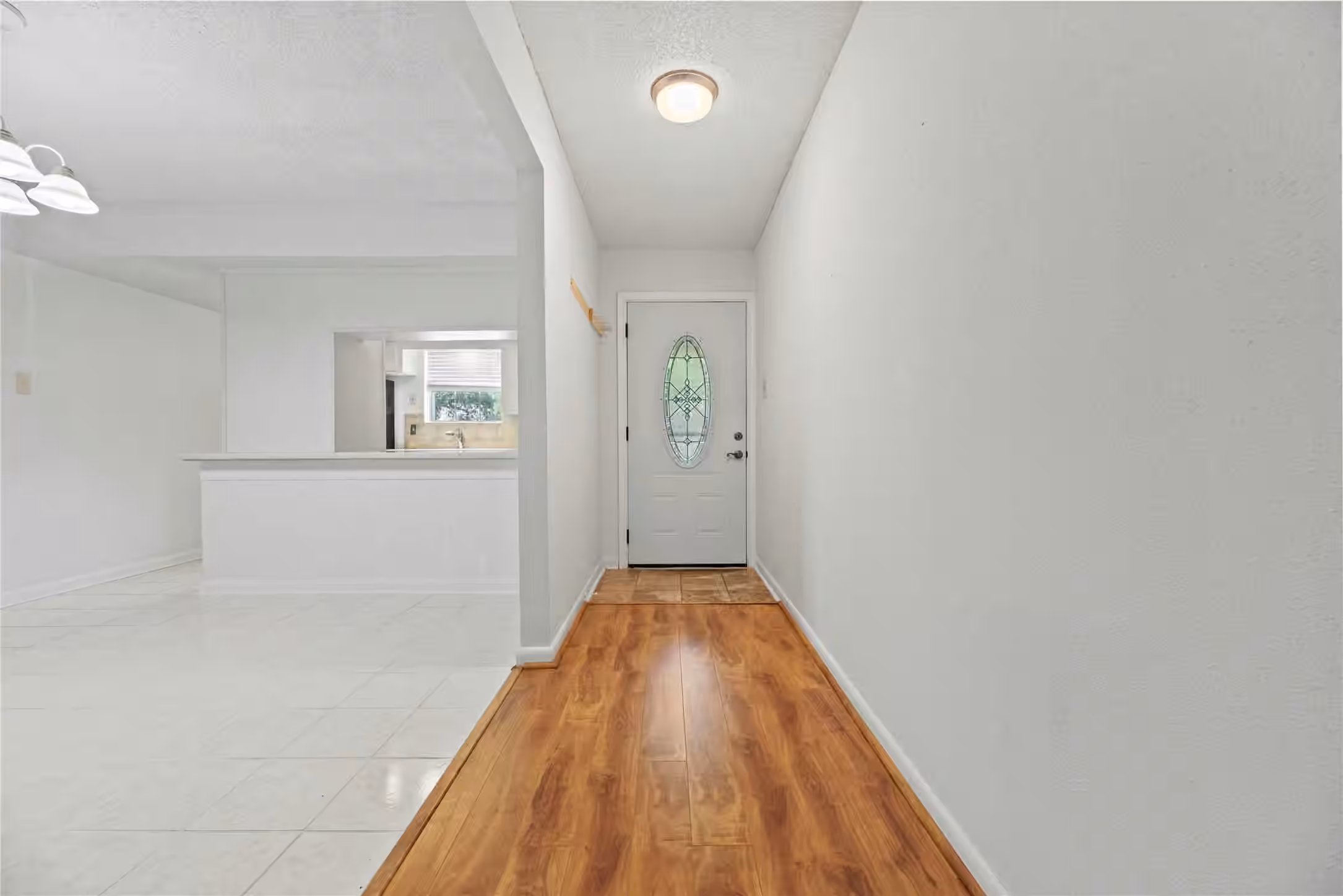 Photo 5 of 12419 Dermott Drive, Houston, TX