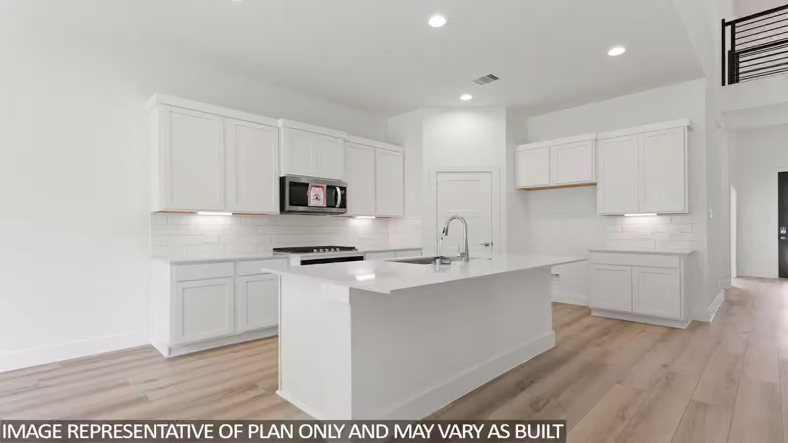 Photo 4 of 1112 Skyline Trails Avenue, Conroe, TX