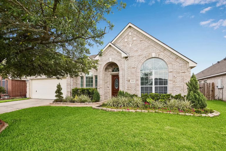 Photo of 18410 Memorial Springs Pass, Tomball, TX 77375