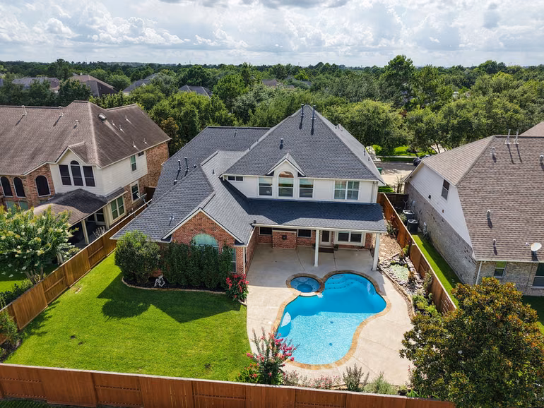 Photo 3 of 10222 Birchline Drive, Spring, TX