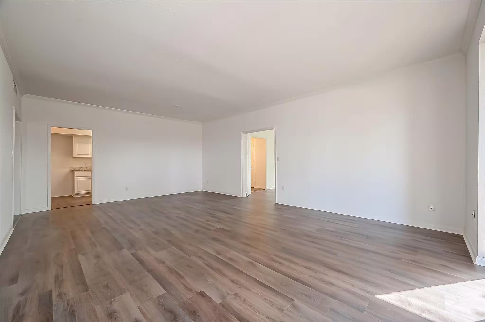 Photo 7 of 2400 N Braeswood Boulevard 106, Houston, TX