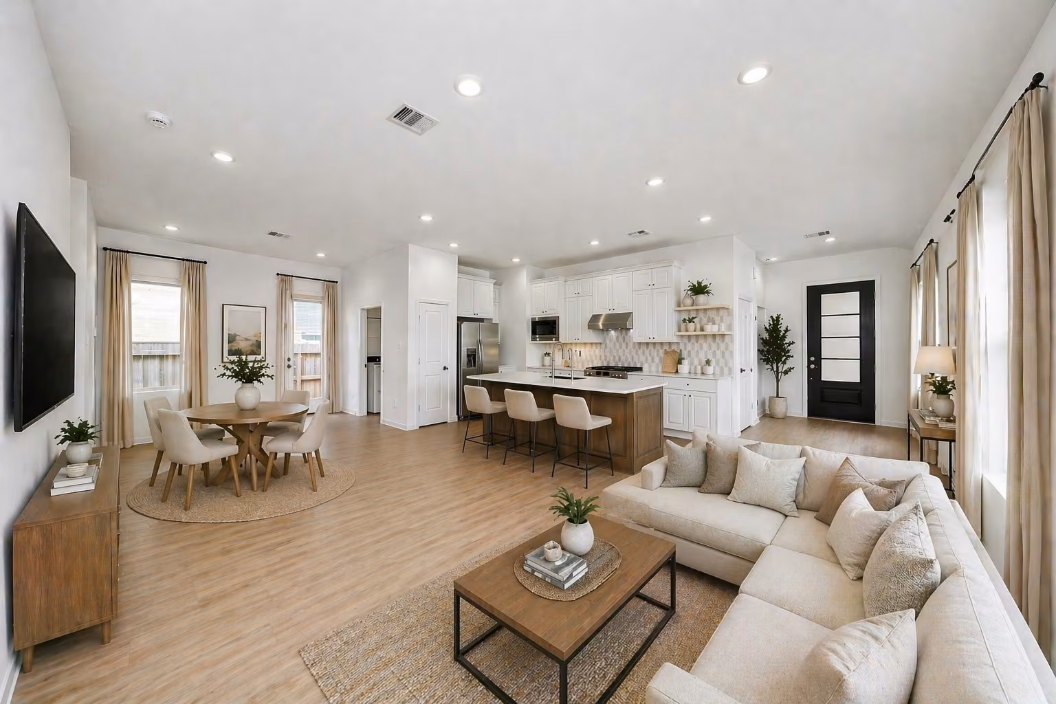 Photo 5 of 15623 Red Panda Road, Conroe, TX