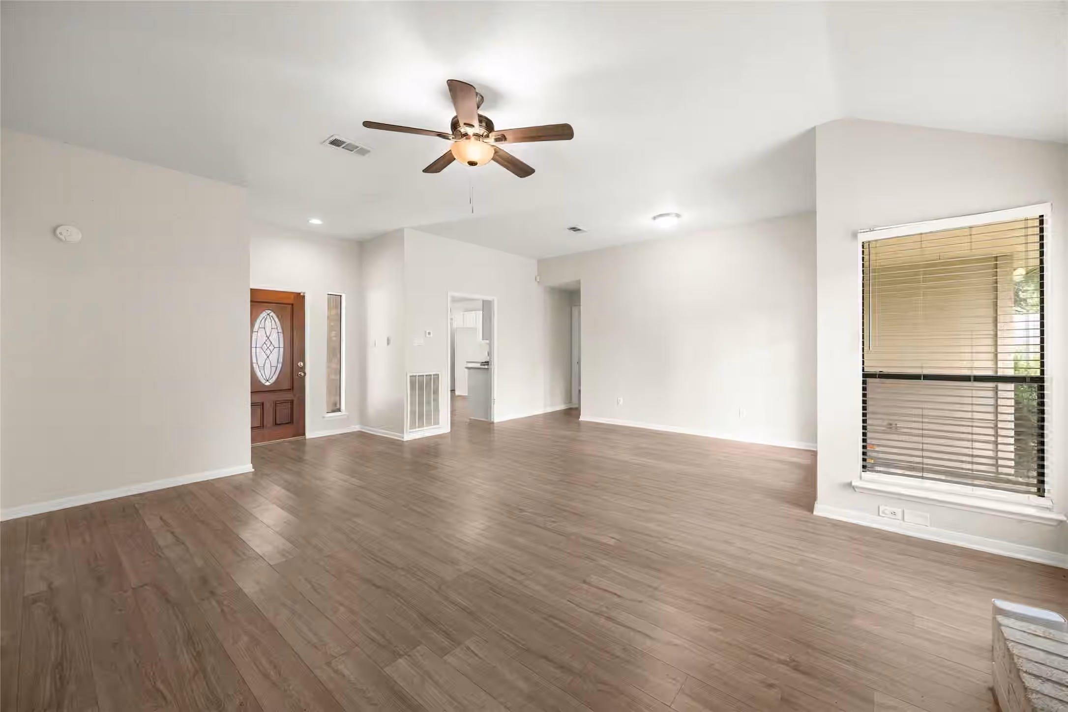 Photo 5 of 12115 Stableway Court, Houston, TX