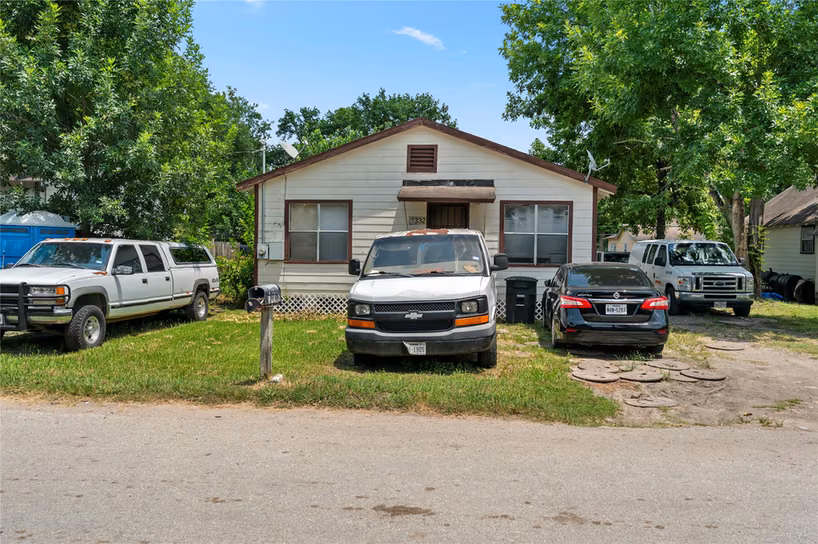 Photo 5 of 7332 Parkes Street, Houston, TX