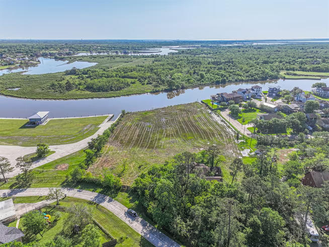 Photo of 4419 Leonetti Lane, Dickinson, TX 77539