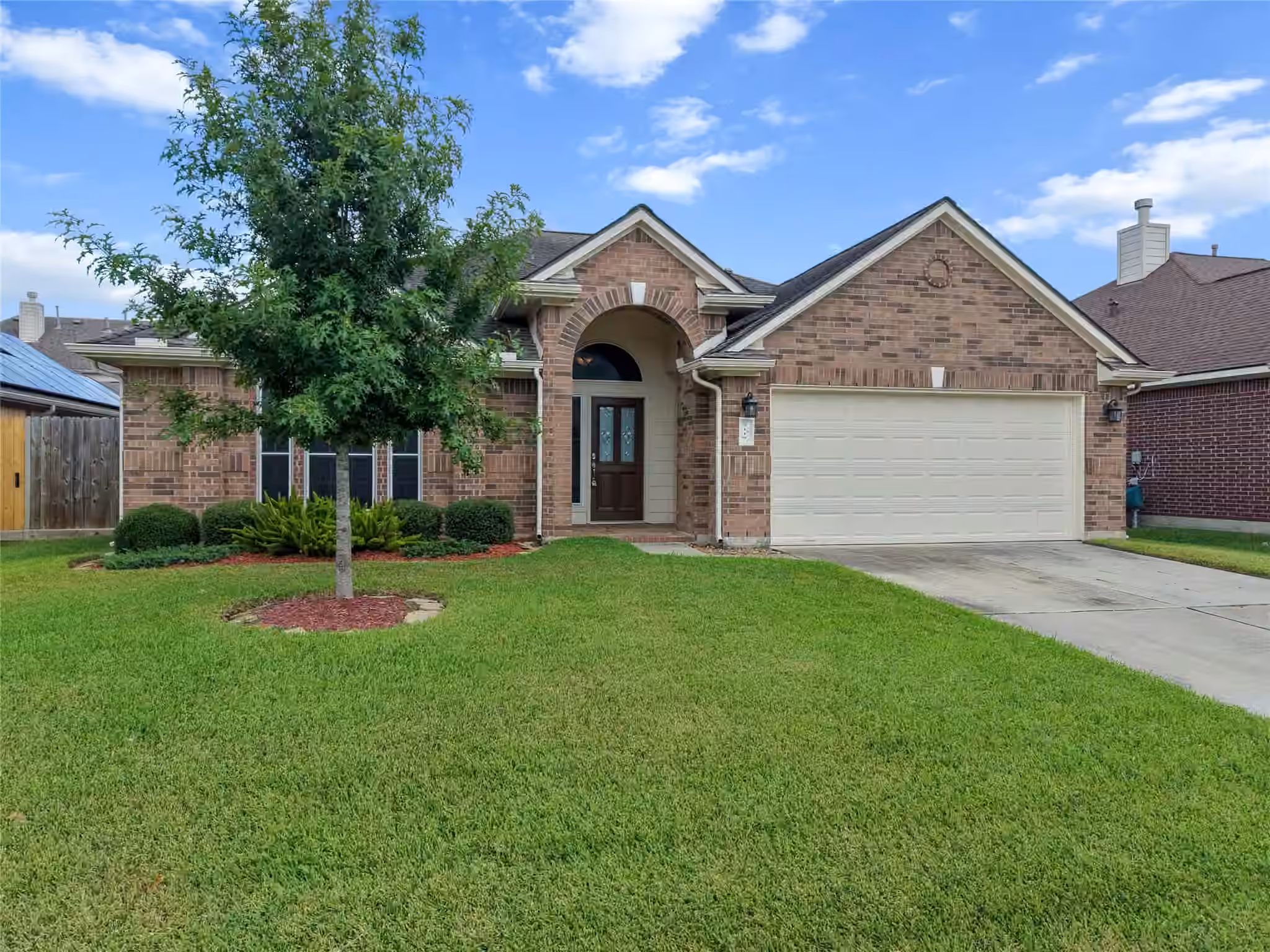Photo 2 of 5119 Camarosa Drive, Pasadena, TX