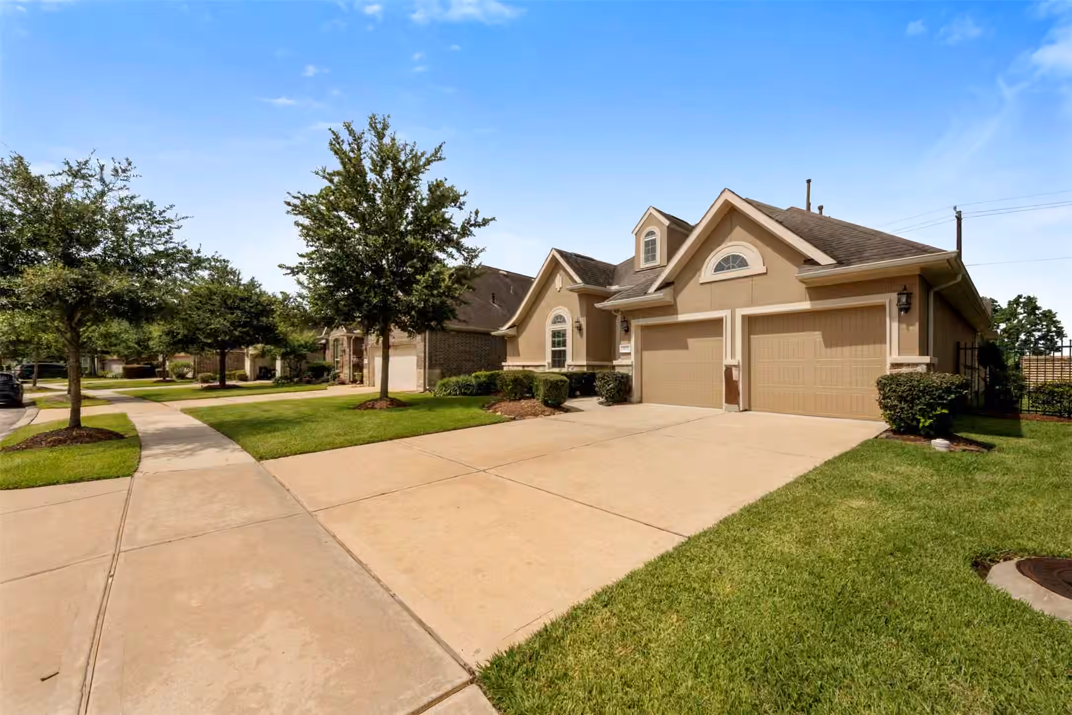 Photo 5 of 2112 Nogalas Lane, League City, TX