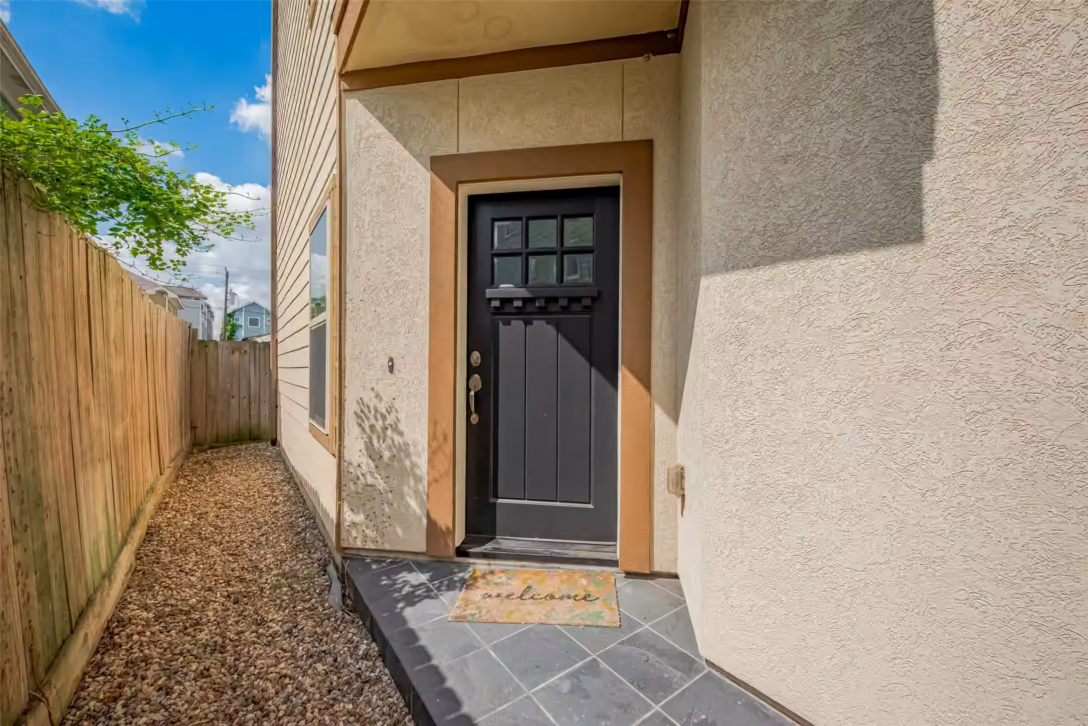 Photo 7 of 2604 Bevis Street E, Houston, TX