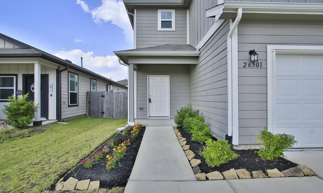 Photo 4 of 26501 Red Clover Drive, Magnolia, TX