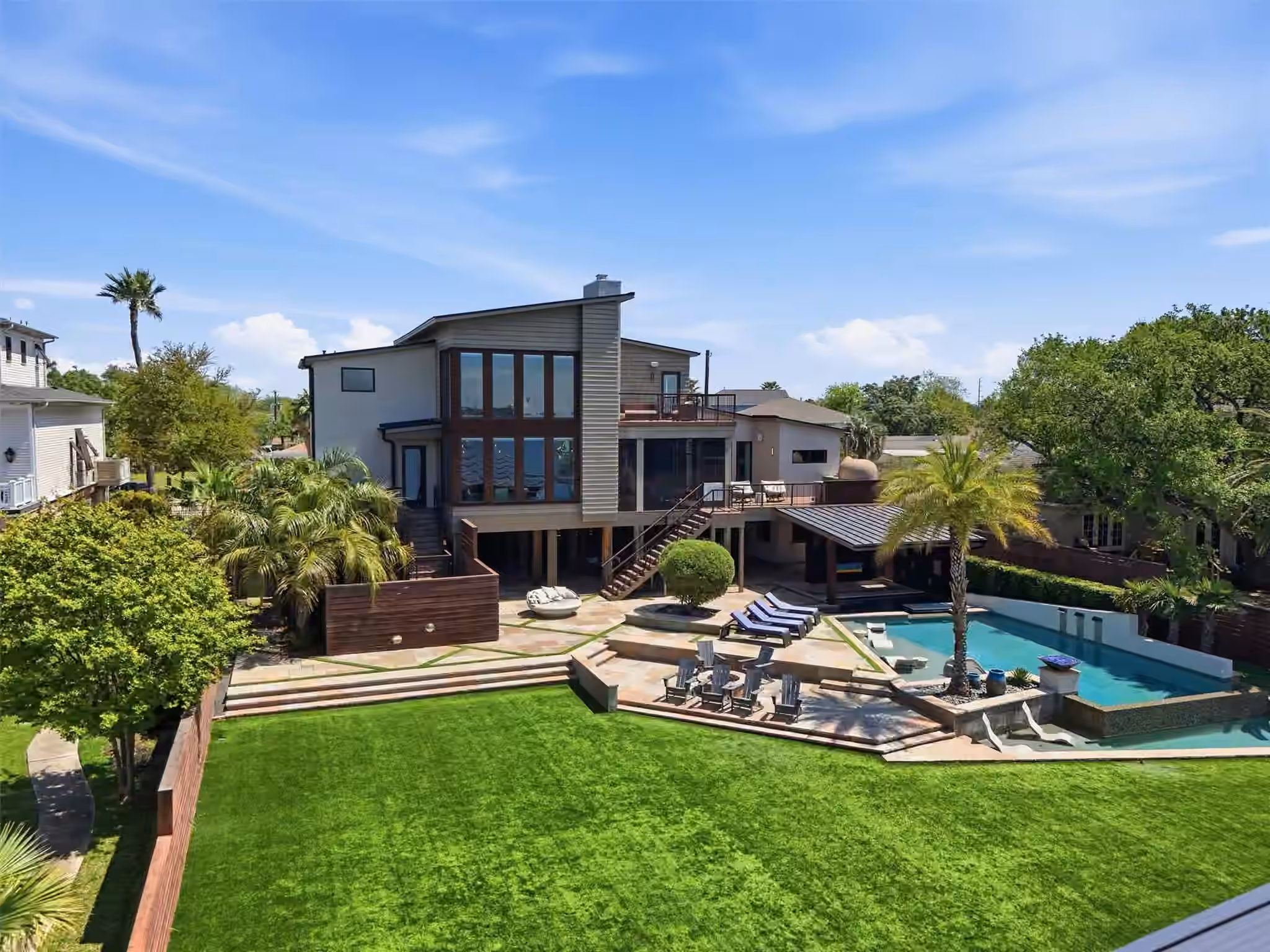 Photo of 1721 Bayou Shore Drive, Galveston, TX 77551